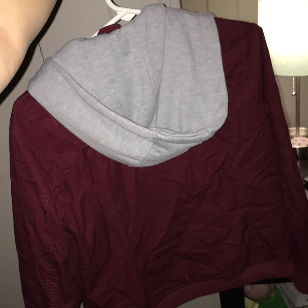 jacket - Picture 2 of 2